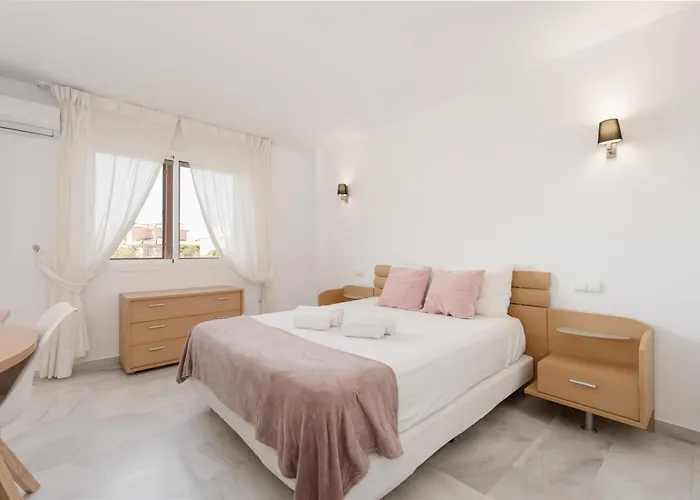 U-nique Benajarafe Apartament Marbella