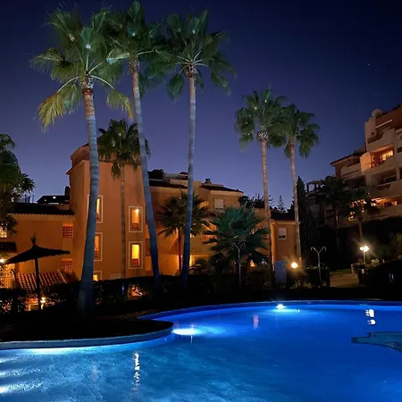 U-nique Benajarafe Lejlighed