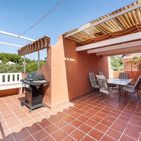 U-nique Benajarafe * Marbella