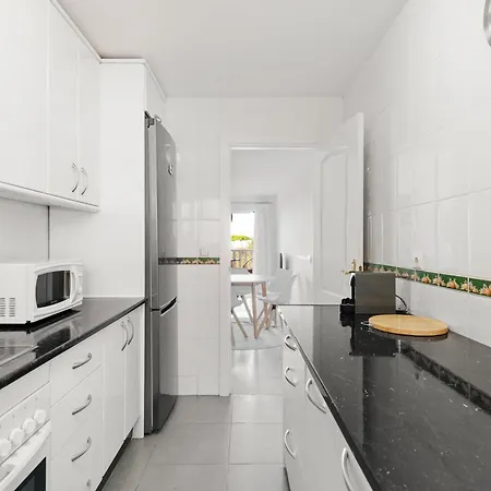 U-nique Benajarafe