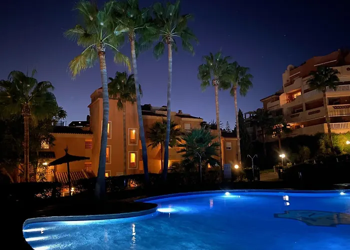 U-nique Benajarafe شقة